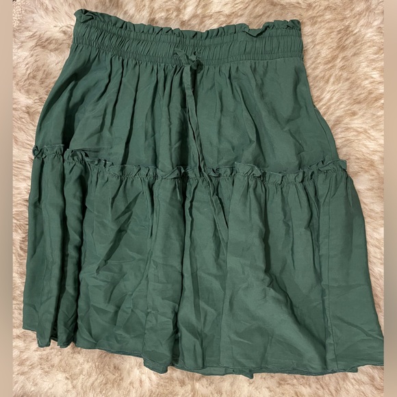 Forrest green fit and flare skirt - Picture 1 of 2